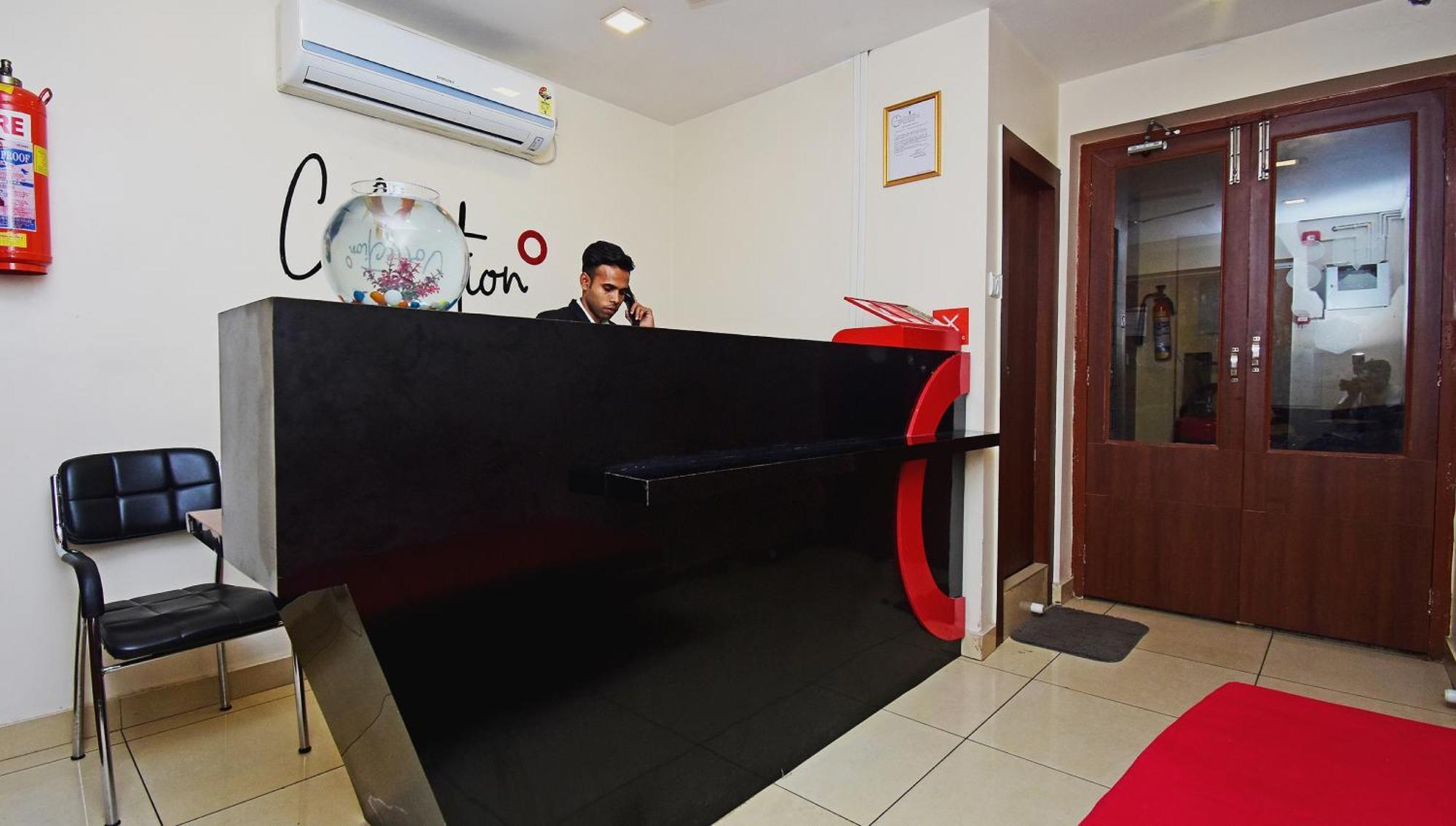 Super Collection O Gokul Residency Near Emami City Dumdum Opposite Raja Palace Hotel Dam Dam Bagian luar foto