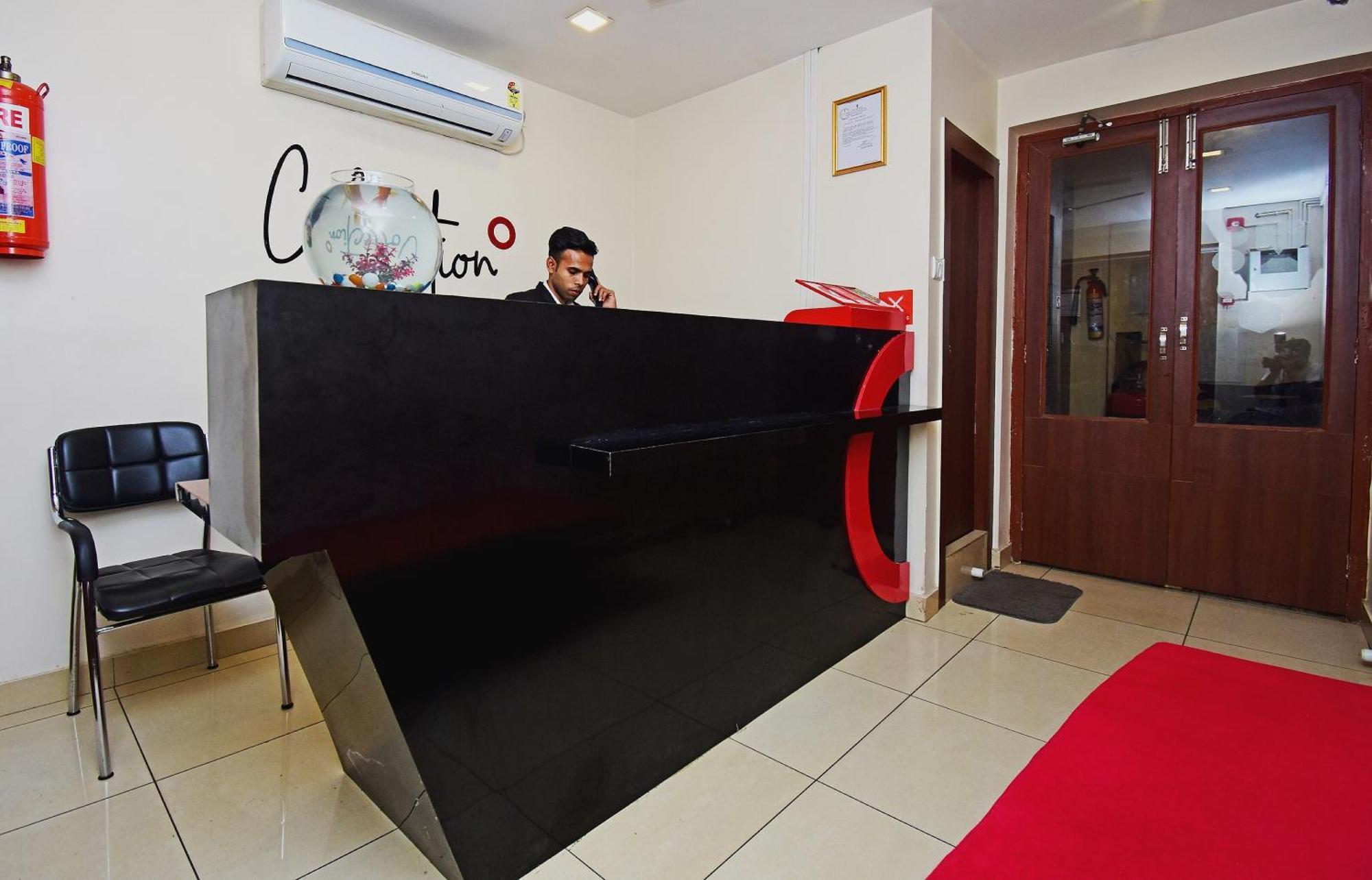 Super Collection O Gokul Residency Near Emami City Dumdum Opposite Raja Palace Hotel Dam Dam Bagian luar foto