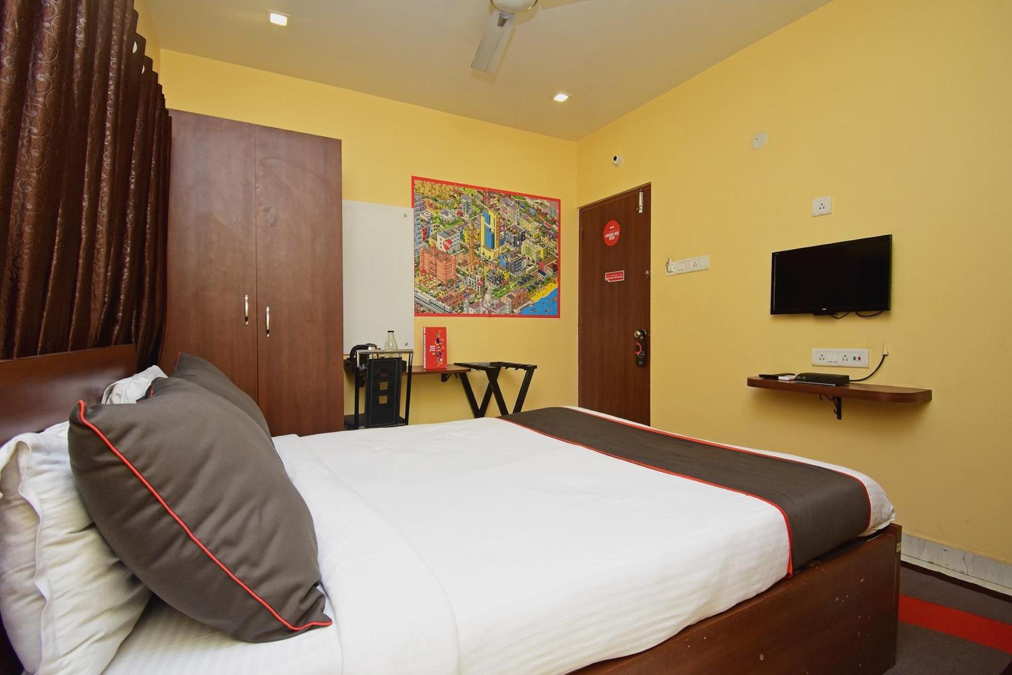 Super Collection O Gokul Residency Near Emami City Dumdum Opposite Raja Palace Hotel Dam Dam Bagian luar foto
