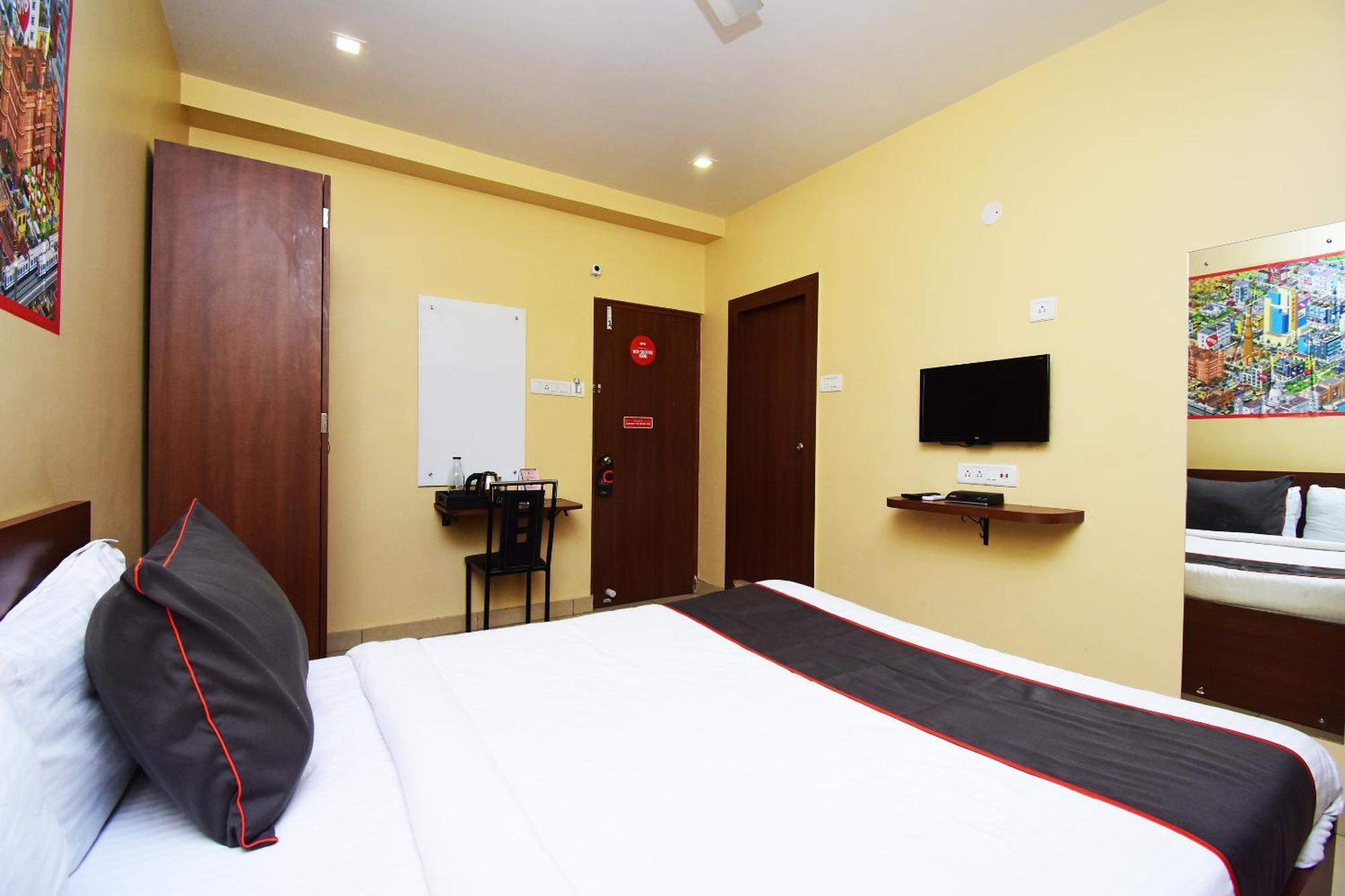 Super Collection O Gokul Residency Near Emami City Dumdum Opposite Raja Palace Hotel Dam Dam Bagian luar foto